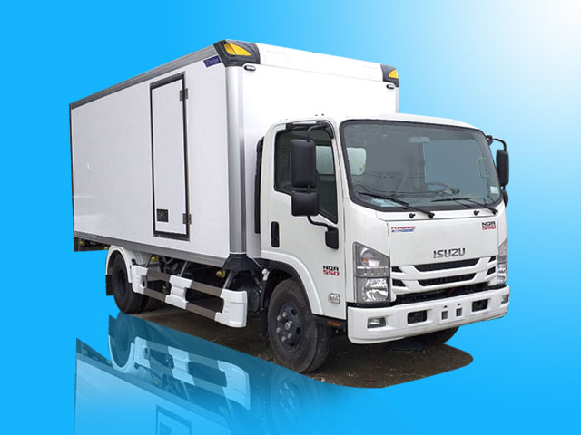 Xe tải Isuzu 5T5 thùng bảo ôn - NQR75LE4