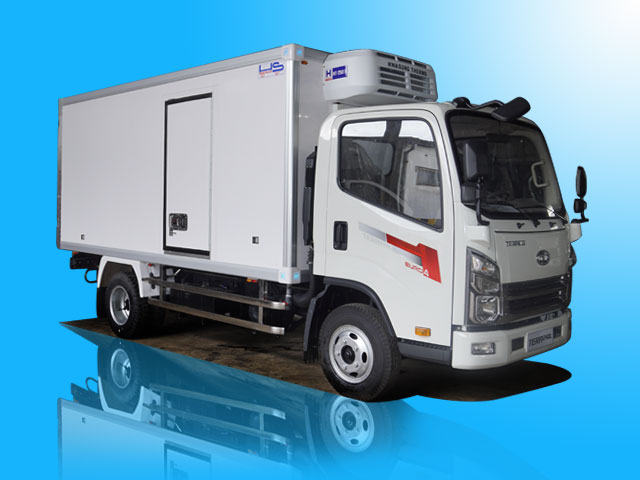 Xe tải Teraco Tera240L 1T9 thùng đông lạnh